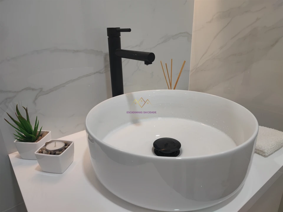 Apartamento T3 para Venda em Benfica Foto 9