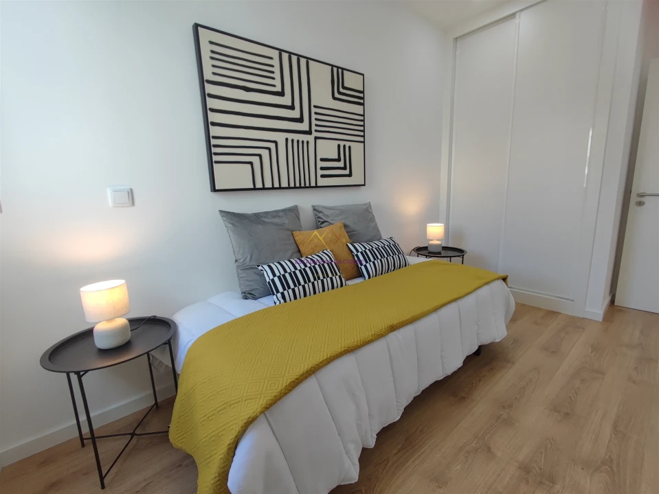 Apartamento T3 para Venda em Benfica Foto 33