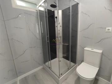 Apartamento T2 para Venda em Oeiras e São Julião da Barra, Paço de Arcos e Caxias