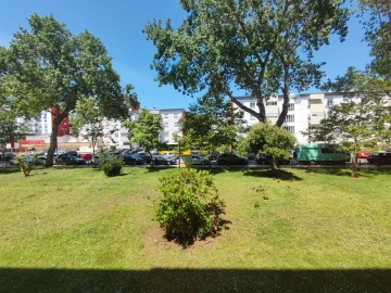 Apartamento T2 para Venda em Oeiras e São Julião da Barra, Paço de Arcos e Caxias