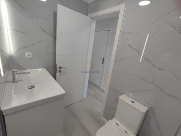 Apartamento T2 para Venda em Oeiras e São Julião da Barra, Paço de Arcos e Caxias