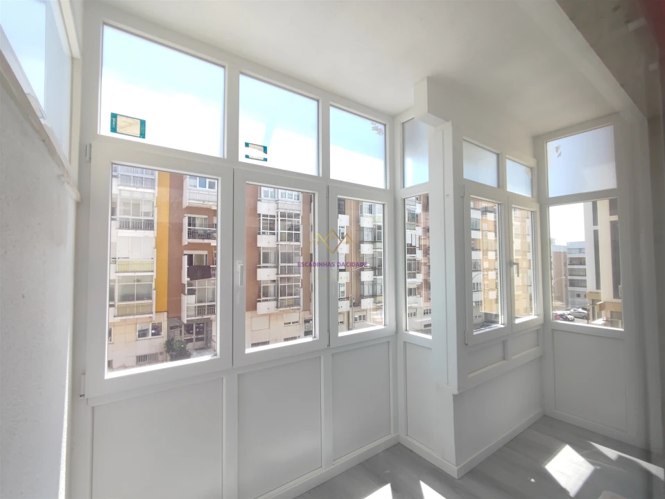 Apartamento T2 para Venda em Oeiras e São Julião da Barra, Paço de Arcos e Caxias Foto 21