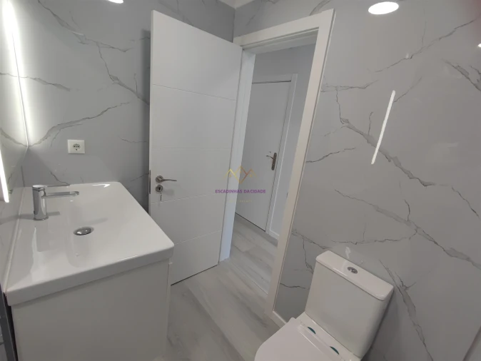 Apartamento T2 para Venda em Oeiras e São Julião da Barra, Paço de Arcos e Caxias Foto 18
