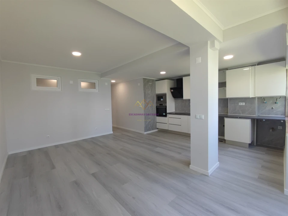 Apartamento T2 para Venda em Oeiras e São Julião da Barra, Paço de Arcos e Caxias Foto 16