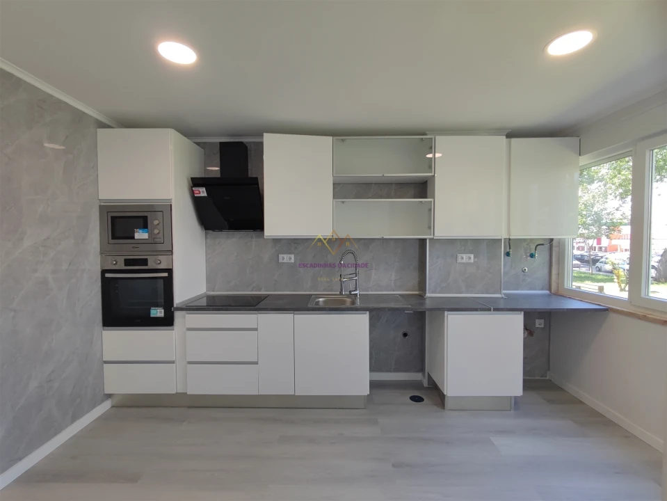 Apartamento T2 para Venda em Oeiras e São Julião da Barra, Paço de Arcos e Caxias Foto 2