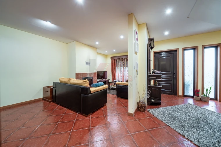 Moradia T3 para Venda em Fafe Foto 6