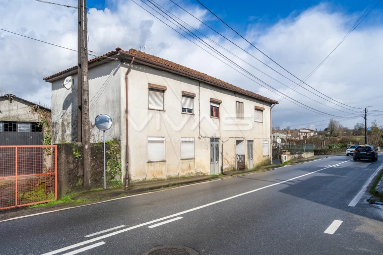 Prédio para Venda em Vila de Prado