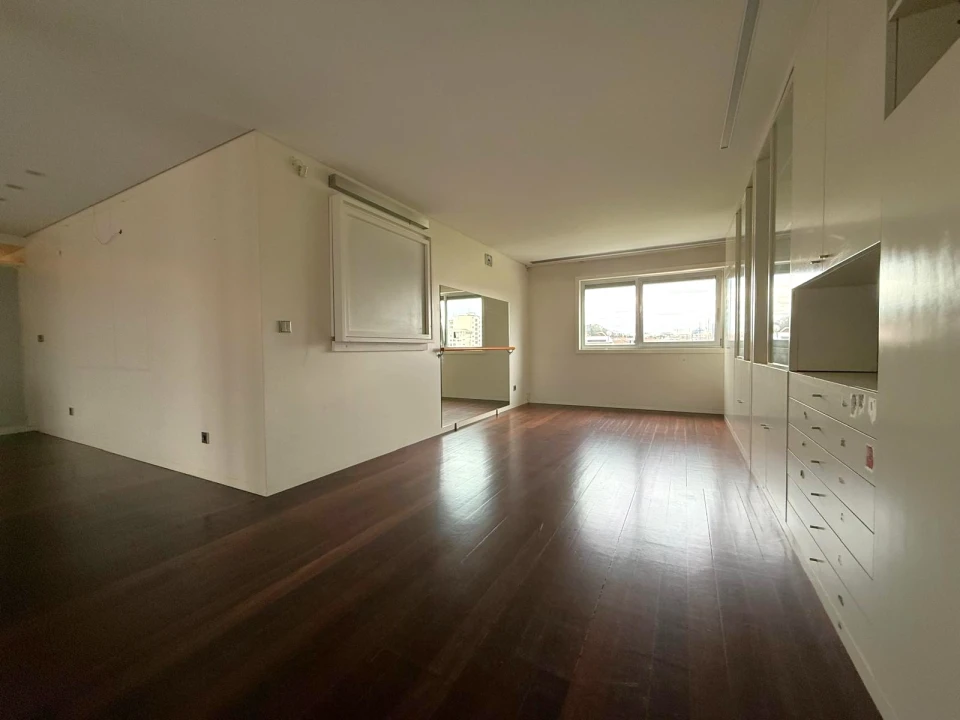 Apartamento T2 para Venda em Aldoar, Foz do Douro e Nevogilde Foto 7