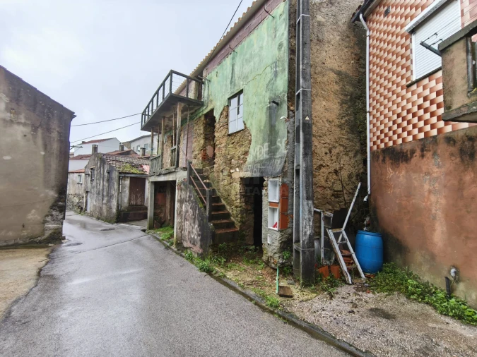 Moradia T3 para Venda em Lorvão Foto 4