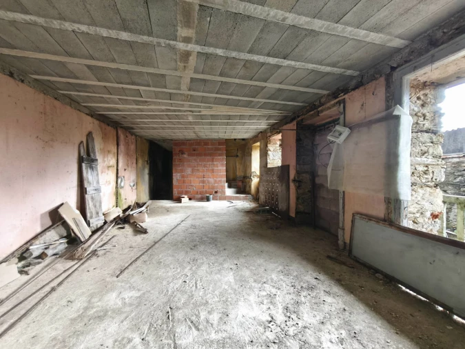 Moradia T3 para Venda em Lorvão Foto 8