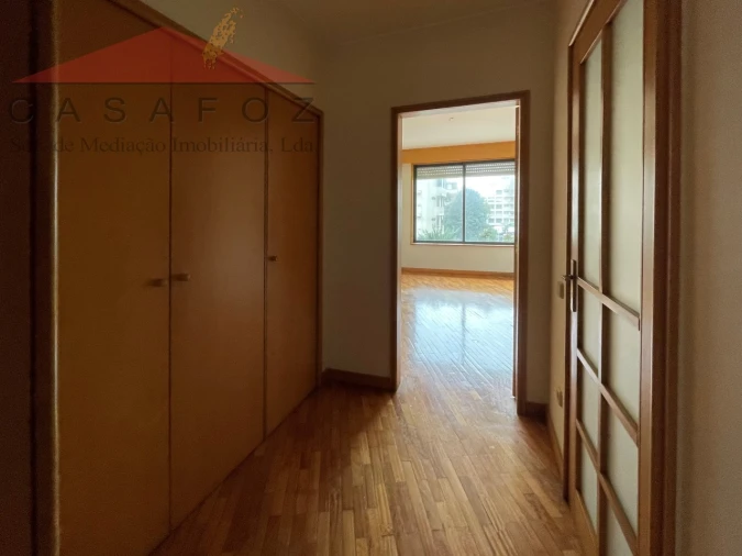 Apartamento T1 para Arrendamento em Aldoar, Foz do Douro e Nevogilde Foto 17