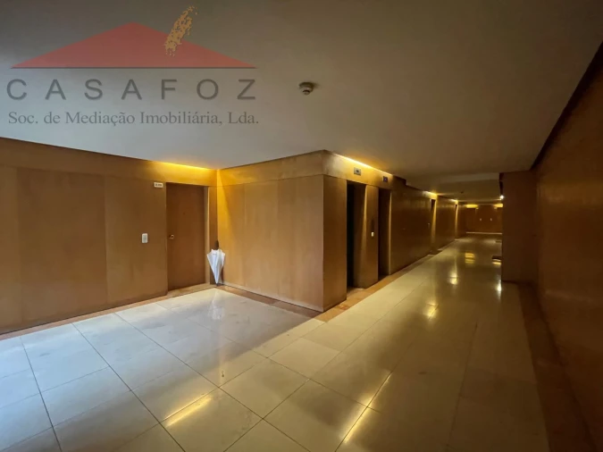 Apartamento T1 para Arrendamento em Aldoar, Foz do Douro e Nevogilde Foto 25