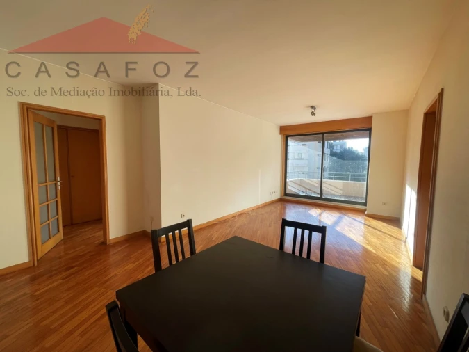 Apartamento T1 para Arrendamento em Aldoar, Foz do Douro e Nevogilde Foto 7