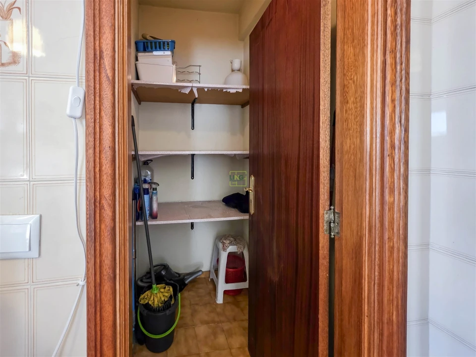 Apartamento T6 para Venda em Castelo Branco Foto 12