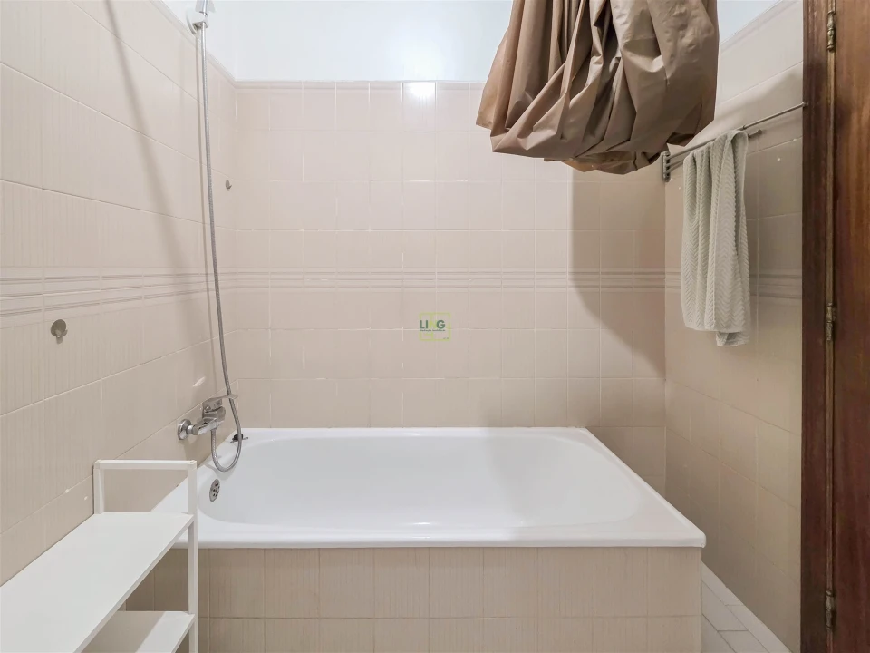 Apartamento T6 para Venda em Castelo Branco Foto 20
