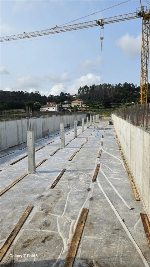 Moradia T3 para Venda em Lustosa e Barrosas (Santo Estêvão)