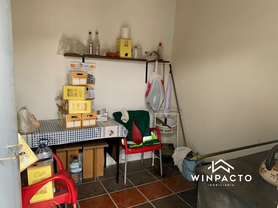 Quinta T0 para Venda em Canas de Senhorim Foto 21