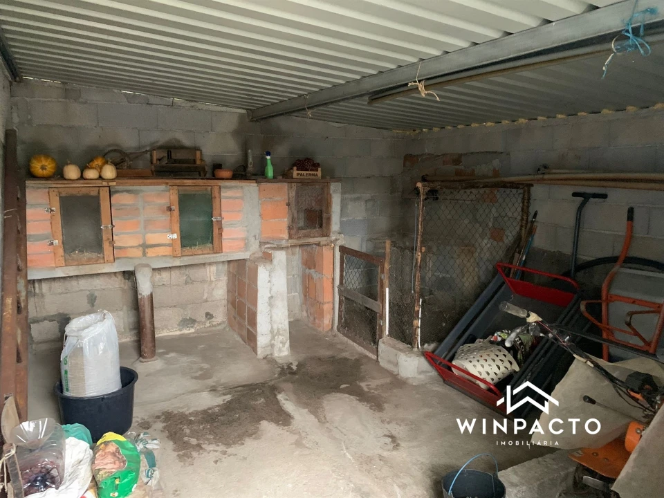 Quinta T0 para Venda em Canas de Senhorim Foto 17