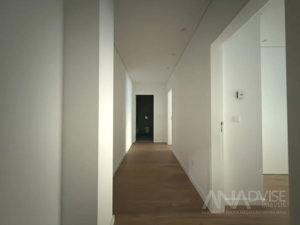 Apartamento T3 para Arrendamento em Ranhados Foto 13