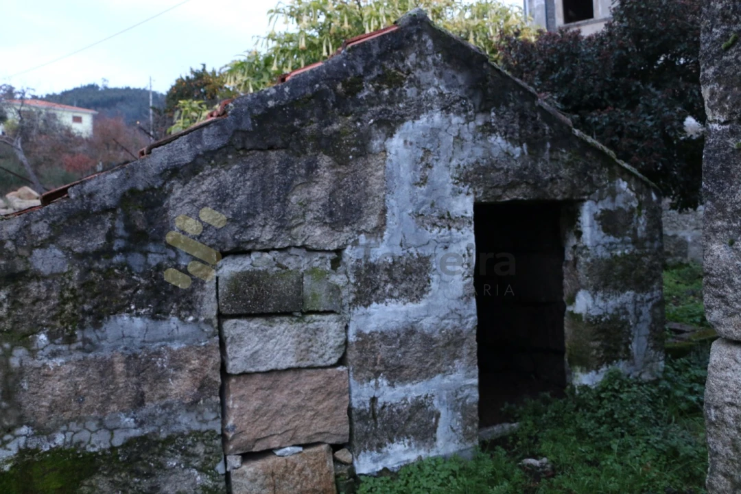 Moradia para Venda em Penhalonga e Paços de Gaiolo Foto 12