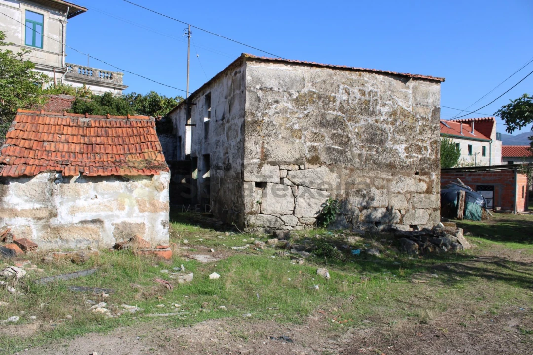 Moradia para Venda em Penhalonga e Paços de Gaiolo Foto 2