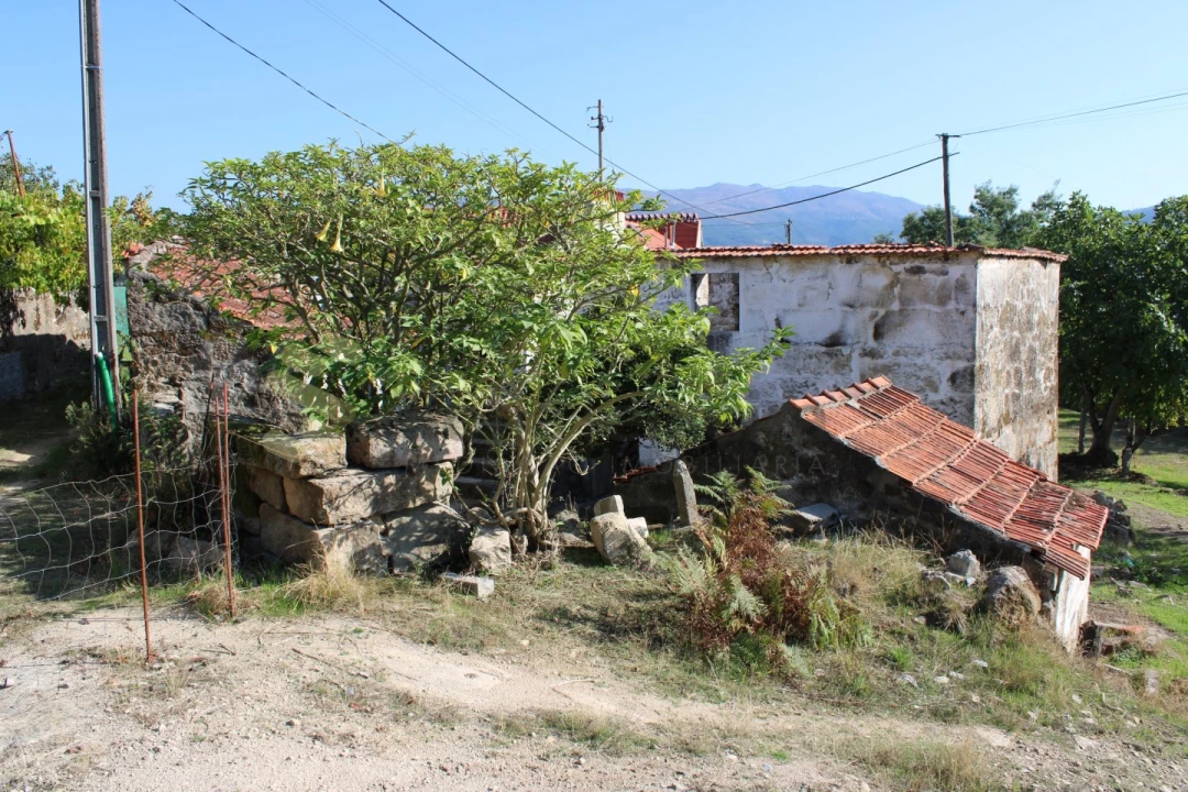 Moradia para Venda em Penhalonga e Paços de Gaiolo Foto 15