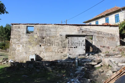 Moradia para Venda em Penhalonga e Paços de Gaiolo