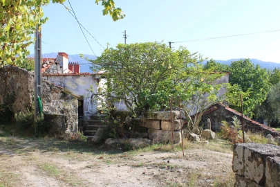 Moradia para Venda em Penhalonga e Paços de Gaiolo