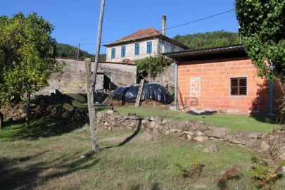 Moradia para Venda em Penhalonga e Paços de Gaiolo