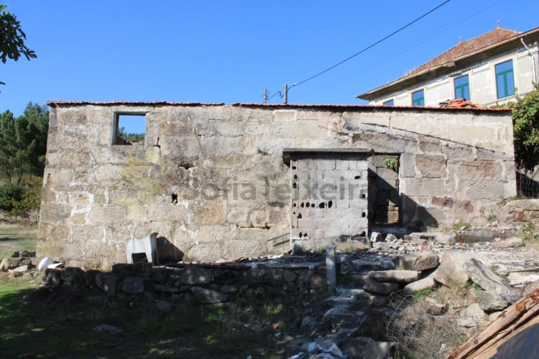 Moradia para Venda em Penhalonga e Paços de Gaiolo Foto 6