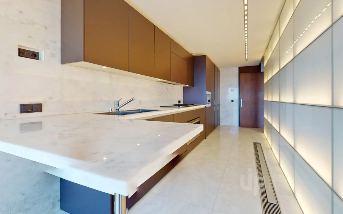 Apartamento T4 para Venda em Belém Foto 8