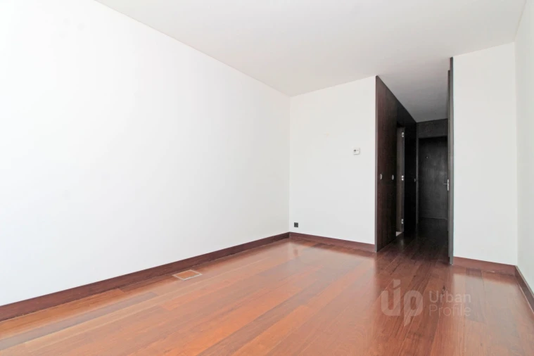 Apartamento T4 para Venda em Belém Foto 16