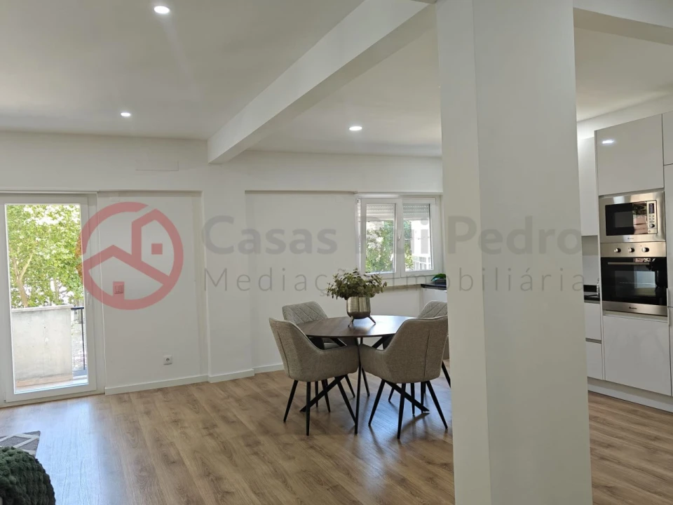 Apartamento T3 para Venda em Benfica Foto 8