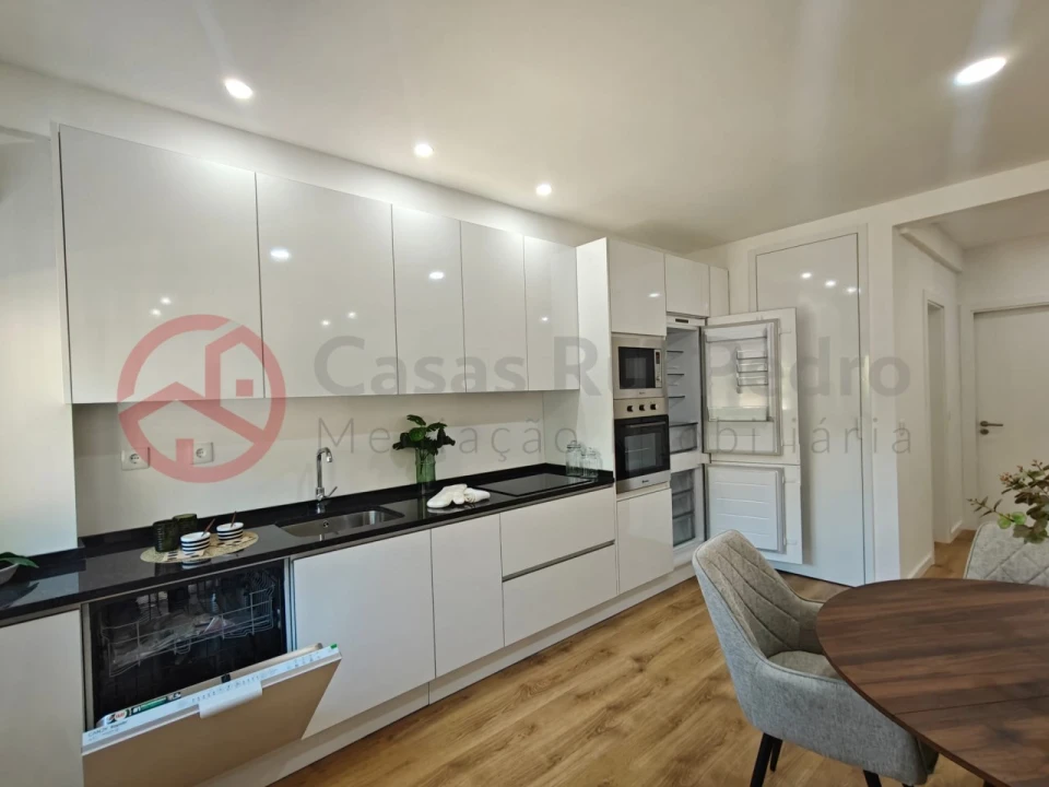 Apartamento T3 para Venda em Benfica Foto 12