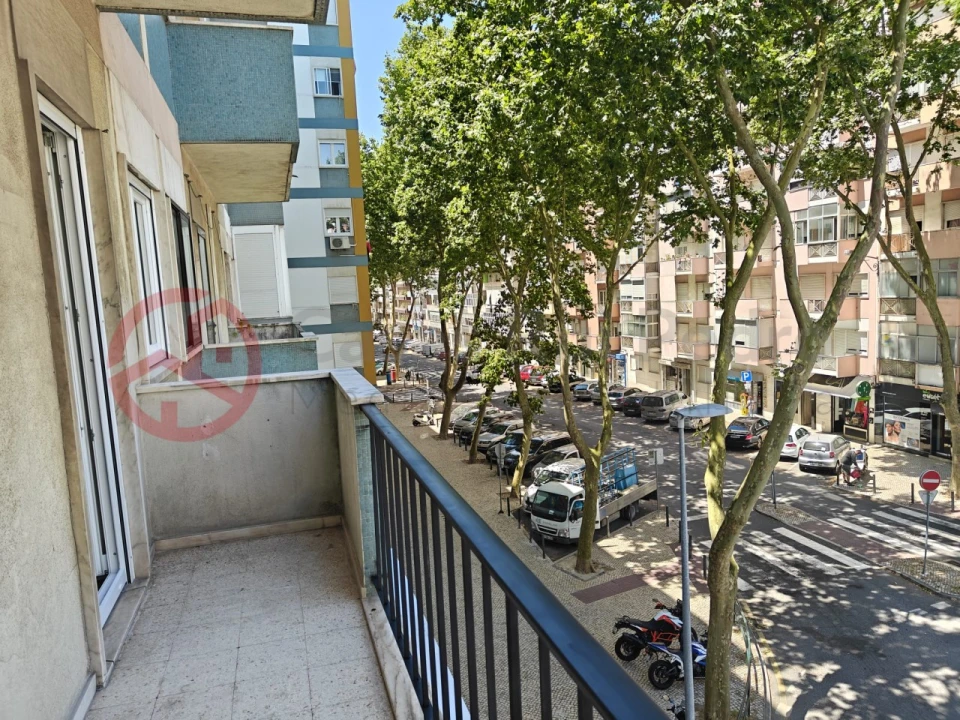 Apartamento T3 para Venda em Benfica Foto 29