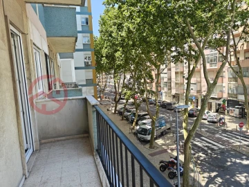 Apartamento T3 para Venda em Benfica
