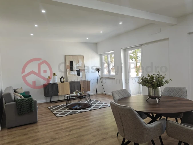 Apartamento T3 para Venda em Benfica Foto 3