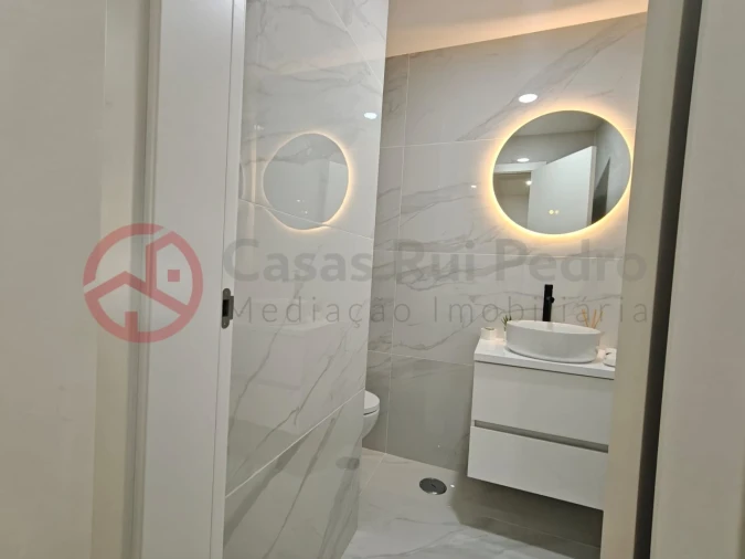 Apartamento T3 para Venda em Benfica Foto 26