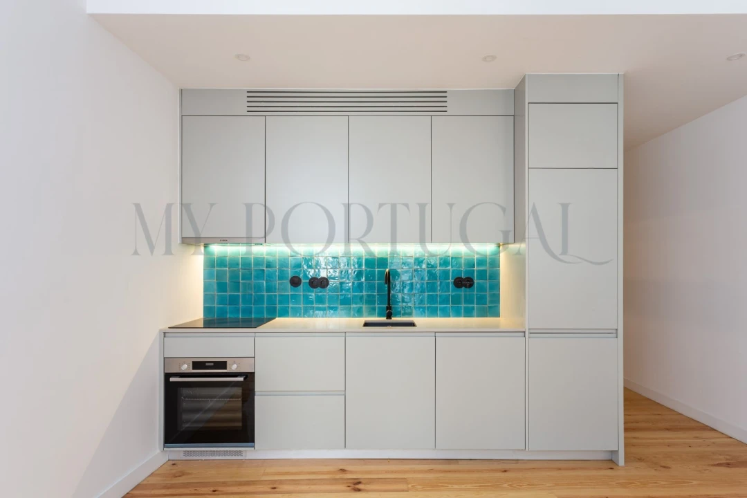 Apartamento T1 para Venda em Santa Maria Maior Foto 4