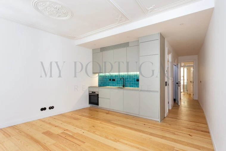 Apartamento T1 para Venda em Santa Maria Maior Foto 1