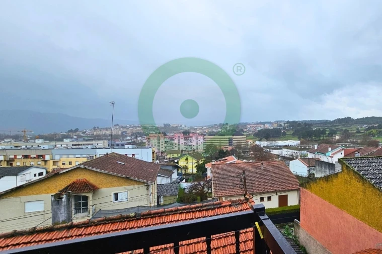 Moradia T3 para Venda em Santa Maria Maior Foto 20