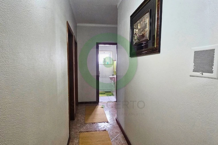 Moradia T3 para Venda em Santa Maria Maior Foto 5