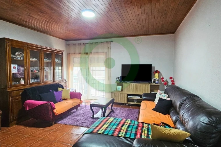 Moradia T3 para Venda em Santa Maria Maior Foto 4