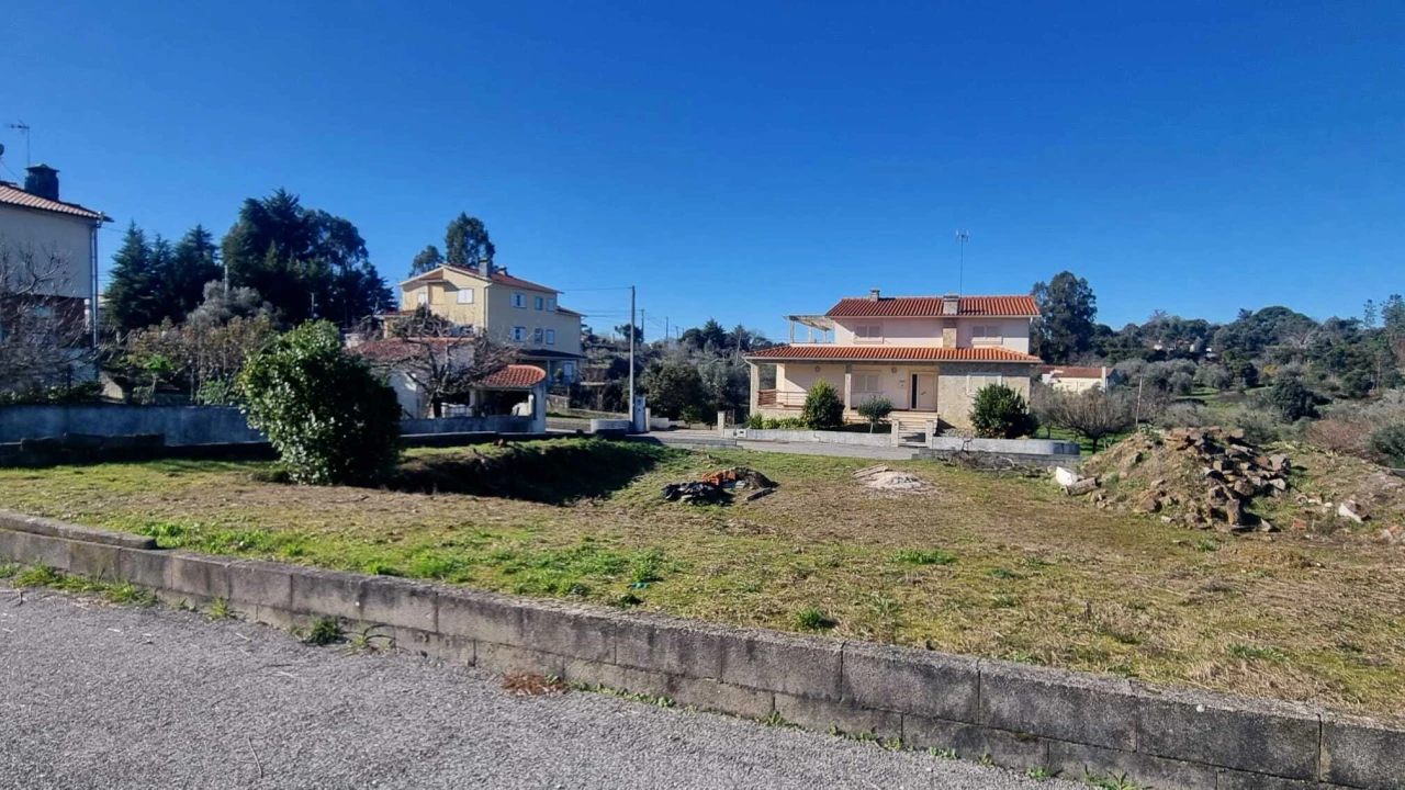 Terreno para Venda em Sertã Foto 4