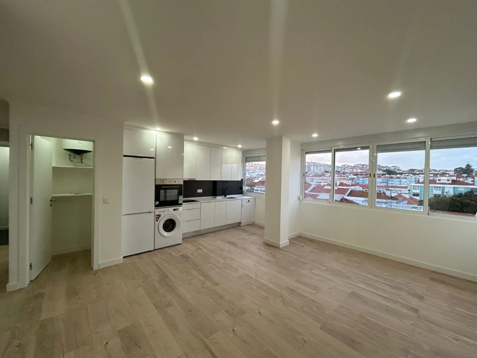 Apartamento T3 para Venda em Águas Livres Foto 3