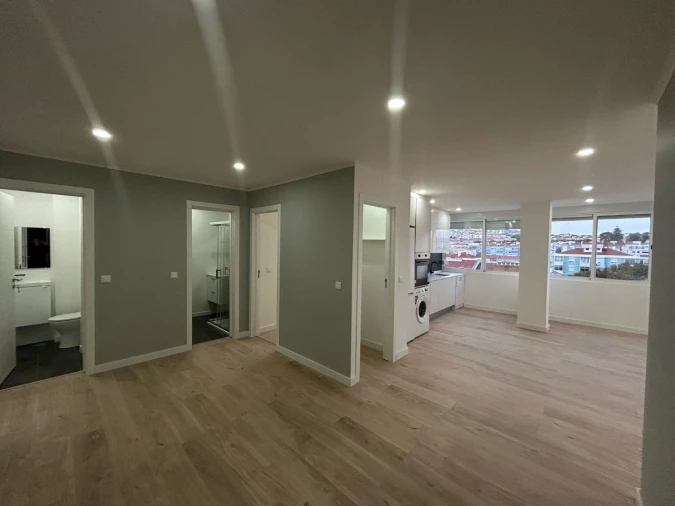 Apartamento T3 para Venda em Águas Livres Foto 2