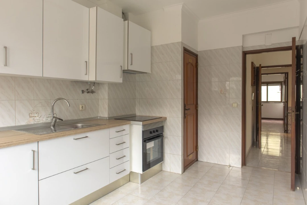 Apartamento T2 para Venda em Encosta do Sol Foto 2