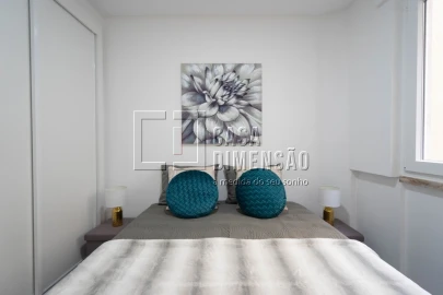 Apartamento T3 para Venda em Benfica