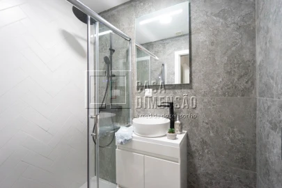 Apartamento T3 para Venda em Benfica