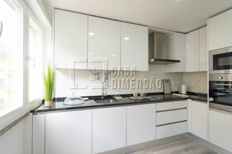 Apartamento T3 para Venda em Benfica Foto 10